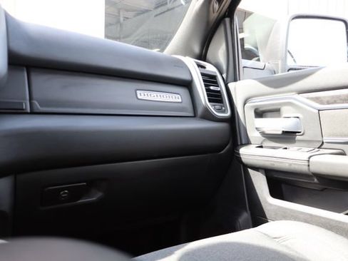 Used 2024 RAM 2500 Big Horn w/ Night Edition AWD/4WD image 48