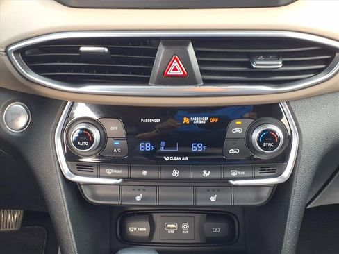 Used 2019 Hyundai Santa Fe SEL image 23