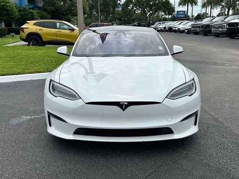 Used 2021 Tesla Model S Plaid image 2