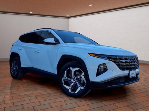 Used 2023 Hyundai Tucson Limited AWD/4WD image 3