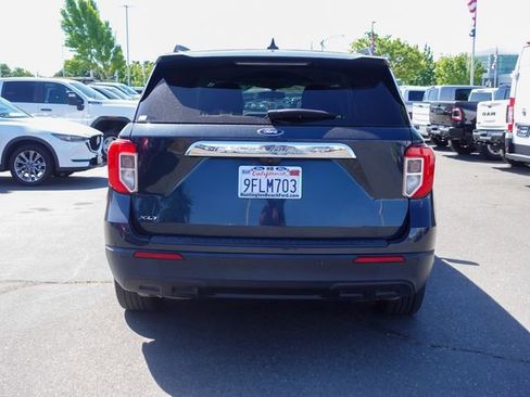 Used 2022 Ford Explorer XLT RWD image 7