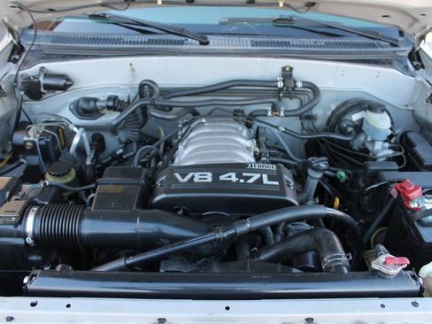 Used 2003 Toyota Sequoia Limited RWD image 16