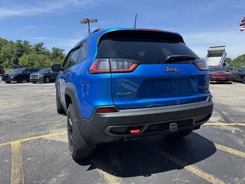 Used 2021 Jeep Cherokee Trailhawk w/ Sun, Sound & Nav Group AWD/4WD image 3