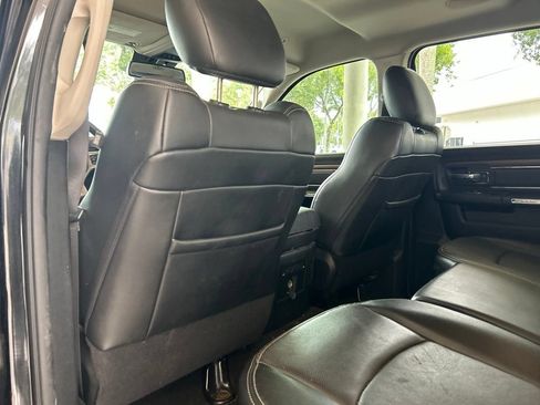 Used 2017 RAM 1500 Laramie AWD/4WD image 26