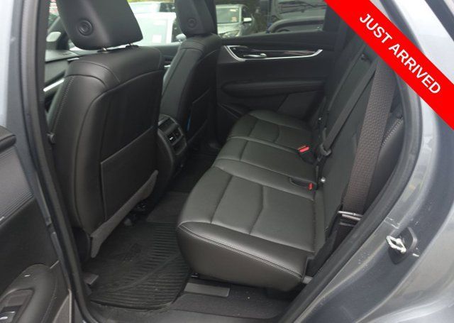 Used 2021 Cadillac XT5 Premium Luxury AWD/4WD image 6