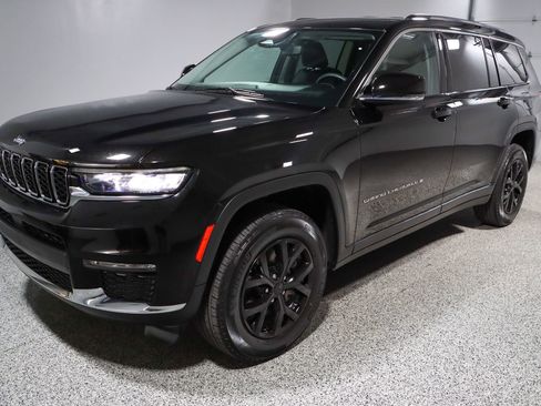 Used 2023 Jeep Grand Cherokee L Limited image 35