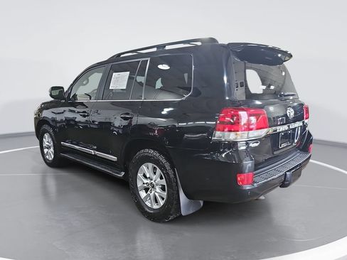 Used 2016 Toyota Land Cruiser AWD/4WD image 6
