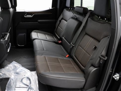 New 2026 Chevrolet Silverado 1500 High Country w/ Technology Package image 13