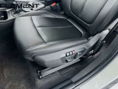 Used 2020 BMW X1 xDrive28i image 29