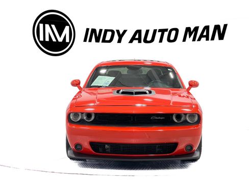 Used 2018 Dodge Challenger R/T Scat Pack RWD image 9