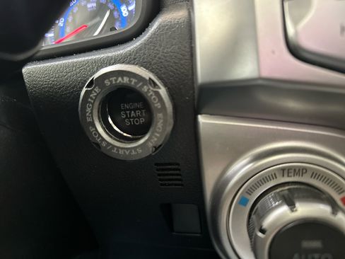 Used 2018 Toyota 4Runner Limited image 37