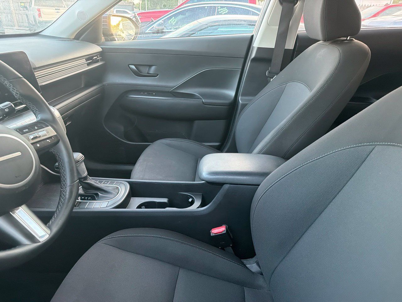 Used 2024 Hyundai Kona SEL FWD image 21