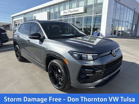 New 2026 Volkswagen Tiguan SE R-Line AWD/4WD image 1
