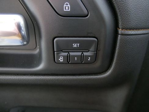 Used 2020 GMC Sierra 1500 AT4 image 15