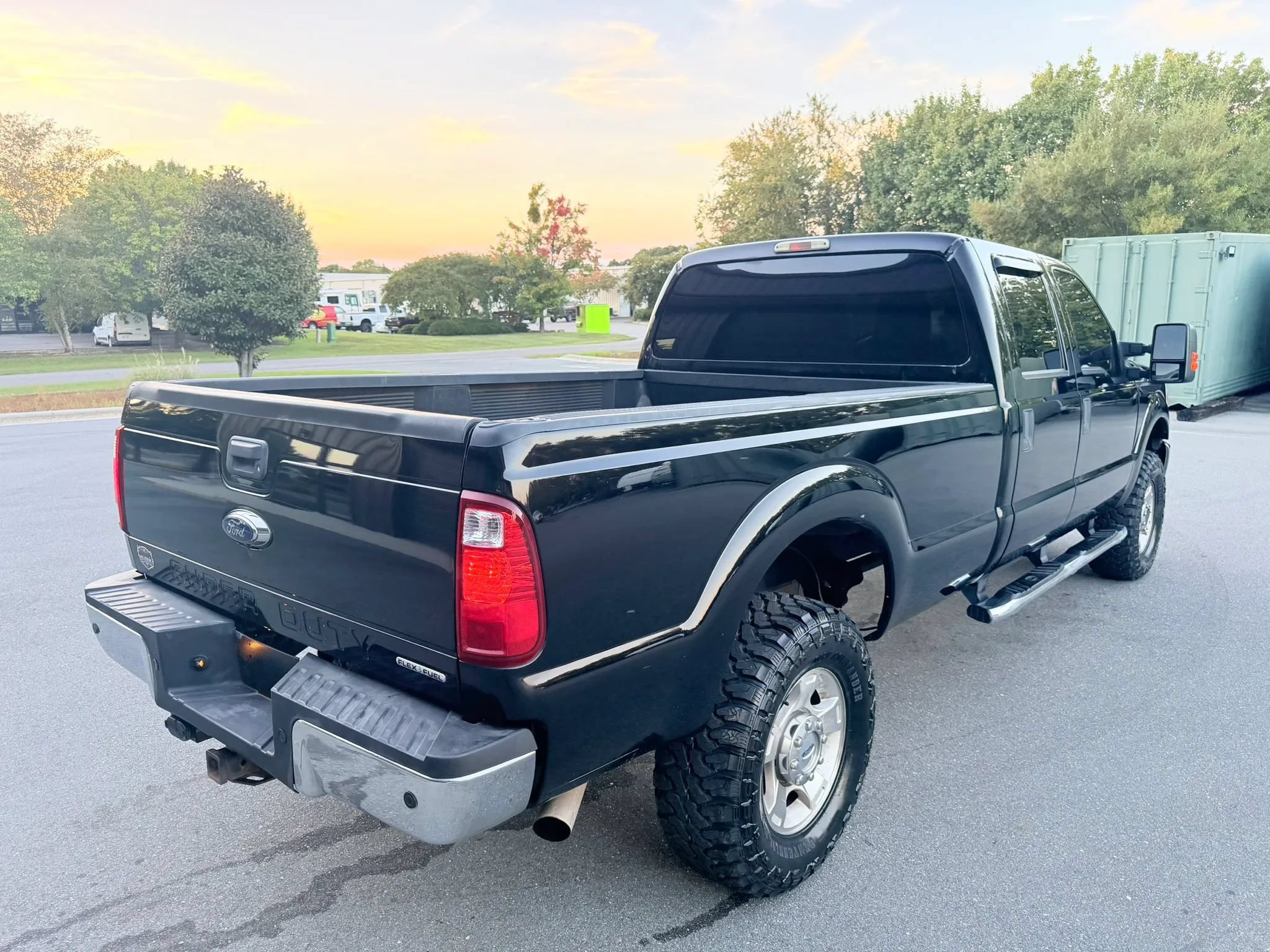 Used 2016 Ford F250 XLT w/ XLT Value Package AWD/4WD image 6