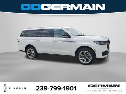 New 2026 Lincoln Navigator L Reserve AWD/4WD image 6