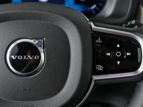 Used 2026 Volvo XC90 B6 Plus w/ Protection Package Premier image 12