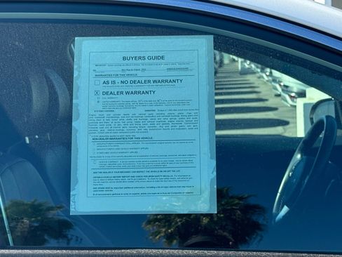 Used 2022 Kia Niro EX image 23