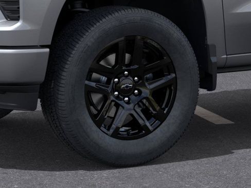 New 2026 Chevrolet Silverado 1500 Custom RWD image 9