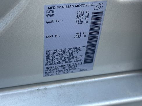 Used 2024 Nissan Altima 2.5 SR image 35