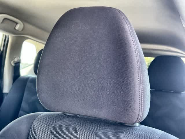 Used 2016 Nissan Rogue S FWD image 25