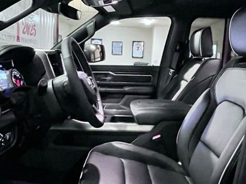 Used 2026 RAM 1500 Laramie w/ Sport Appearance Package AWD/4WD image 13