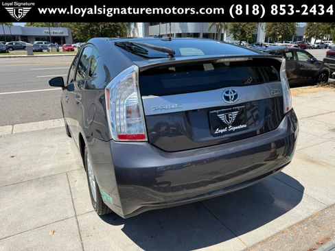 Used 2013 Toyota Prius Prime Plug-In Hybrid FWD image 5