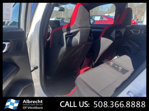 Used 2025 Honda Civic Type R image 13