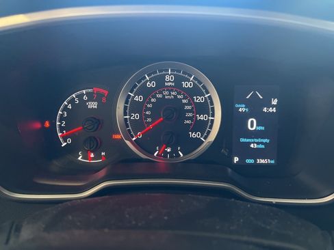 Used 2022 Toyota Corolla SE image 8