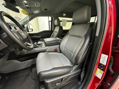 Used 2025 Ford F150 Lariat w/ Equipment Group 502A High AWD/4WD image 26