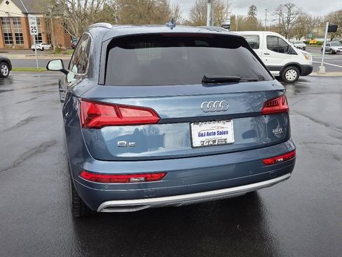 Used 2018 Audi Q5 2.0T Premium Plus w/ Premium Plus Package image 10