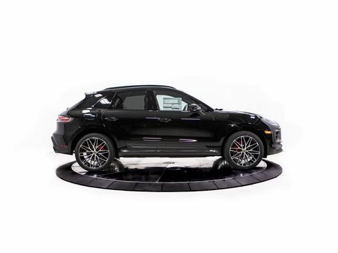 New 2026 Porsche Macan S AWD/4WD image 8