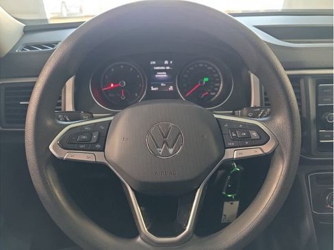 Used 2021 Volkswagen Atlas S image 24