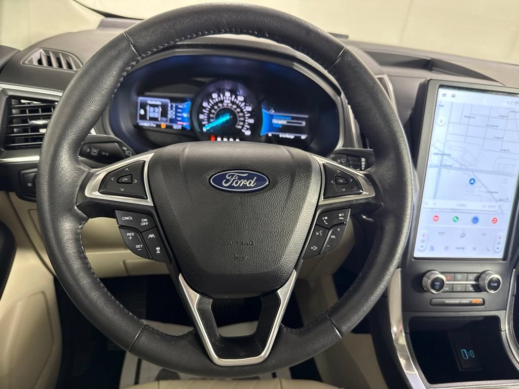 Used 2024 Ford Edge Titanium w/ Equipment Group 301A AWD/4WD image 24