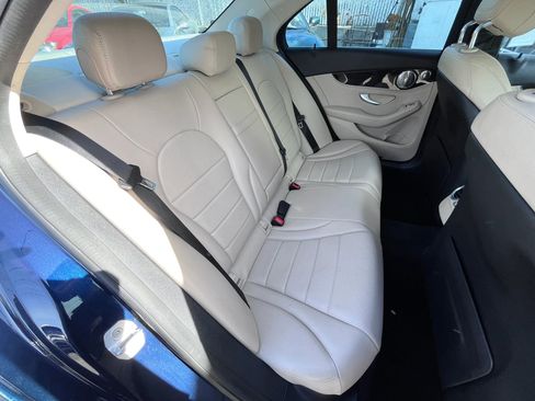 Used 2015 Mercedes-Benz C 300 Sedan image 15
