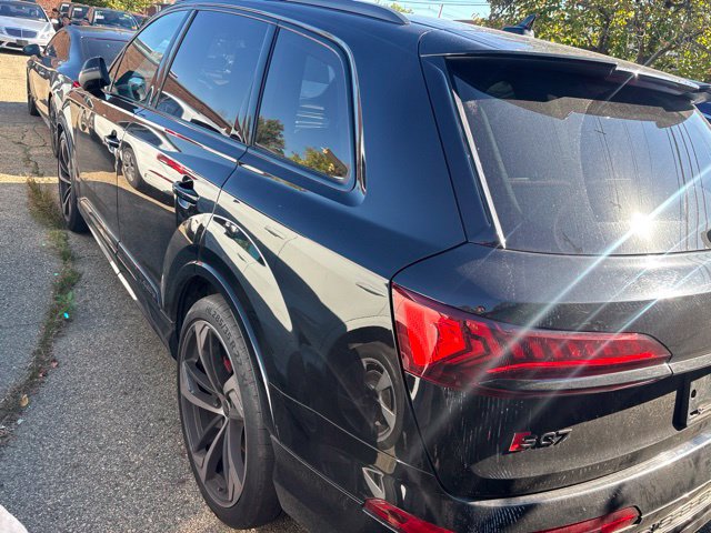 Used 2023 Audi SQ7 Prestige AWD/4WD image 7