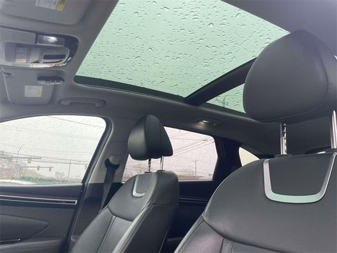 Used 2023 Hyundai Tucson Limited w/ Cargo Package image 21