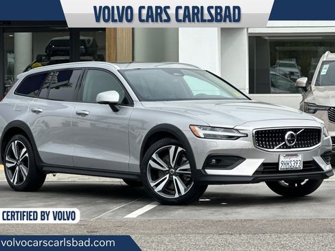 Certified 2023 Volvo V60 B5 Cross Country Plus w/ Climate Package AWD/4WD image 1