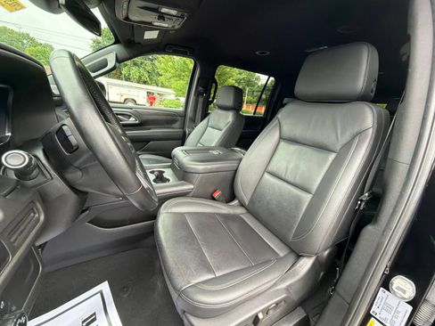 Used 2024 Chevrolet Suburban LT AWD/4WD image 24