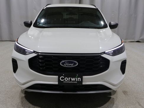 Used 2024 Ford Escape ST-Line image 8