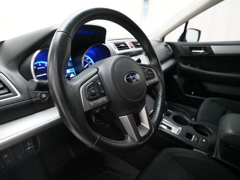 Used 2016 Subaru Legacy 2.5i Premium AWD/4WD image 8