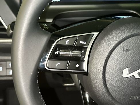 New 2026 Kia Seltos EX AWD/4WD image 24