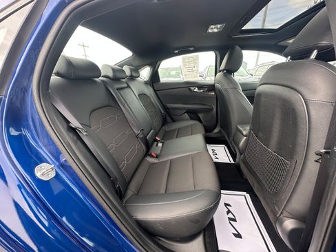 Used 2024 Kia Forte GT-Line w/ GT-Line Premium Package image 12
