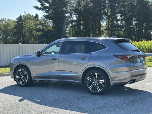 Used 2025 Acura MDX Advance Package image 5