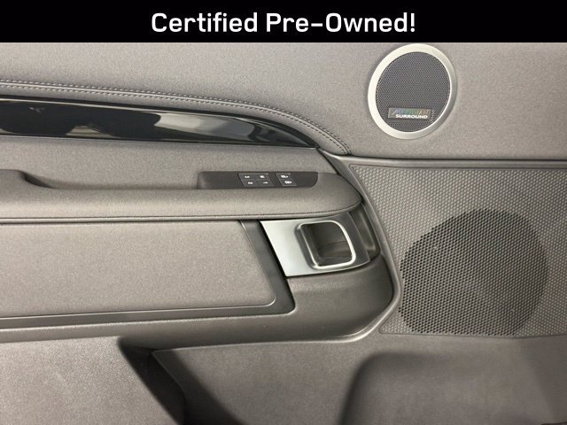 Used 2025 Land Rover Discovery S AWD/4WD image 12