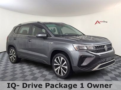 Used 2022 Volkswagen Taos SE w/ IQ.Drive SE Package