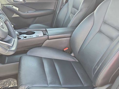 Used 2022 Nissan Rogue SL w/ SL Premium Package image 14