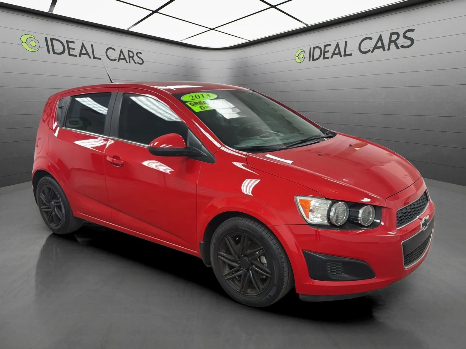 Used 2013 Chevrolet Sonic LT FWD image 3
