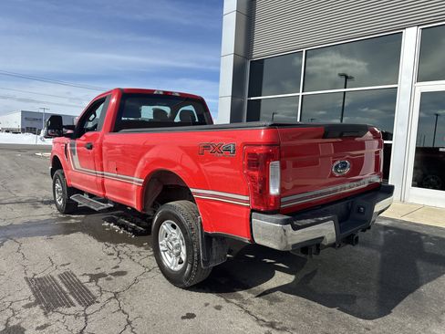 Used 2017 Ford F250 XL w/ Power Equipment Group image 10