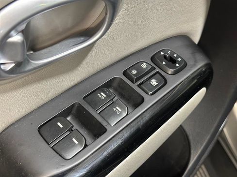 Used 2016 Kia Soul + w/ Primo Package image 29